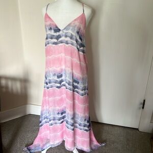 Strappy long sundress size large.  Lightweight and lined